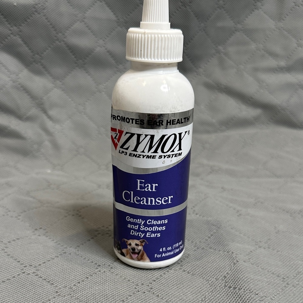 Zymox Ear Cleanser Dogs Dog Ear Enzymatic System Gentle Soothing Cleaning NWT